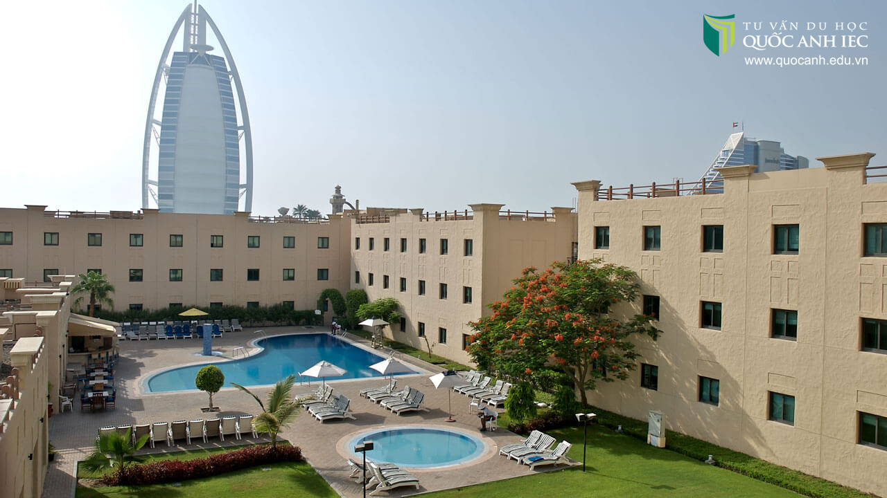 du học Dubai - The Emirates Academy of Hospitality Management (EAHM)